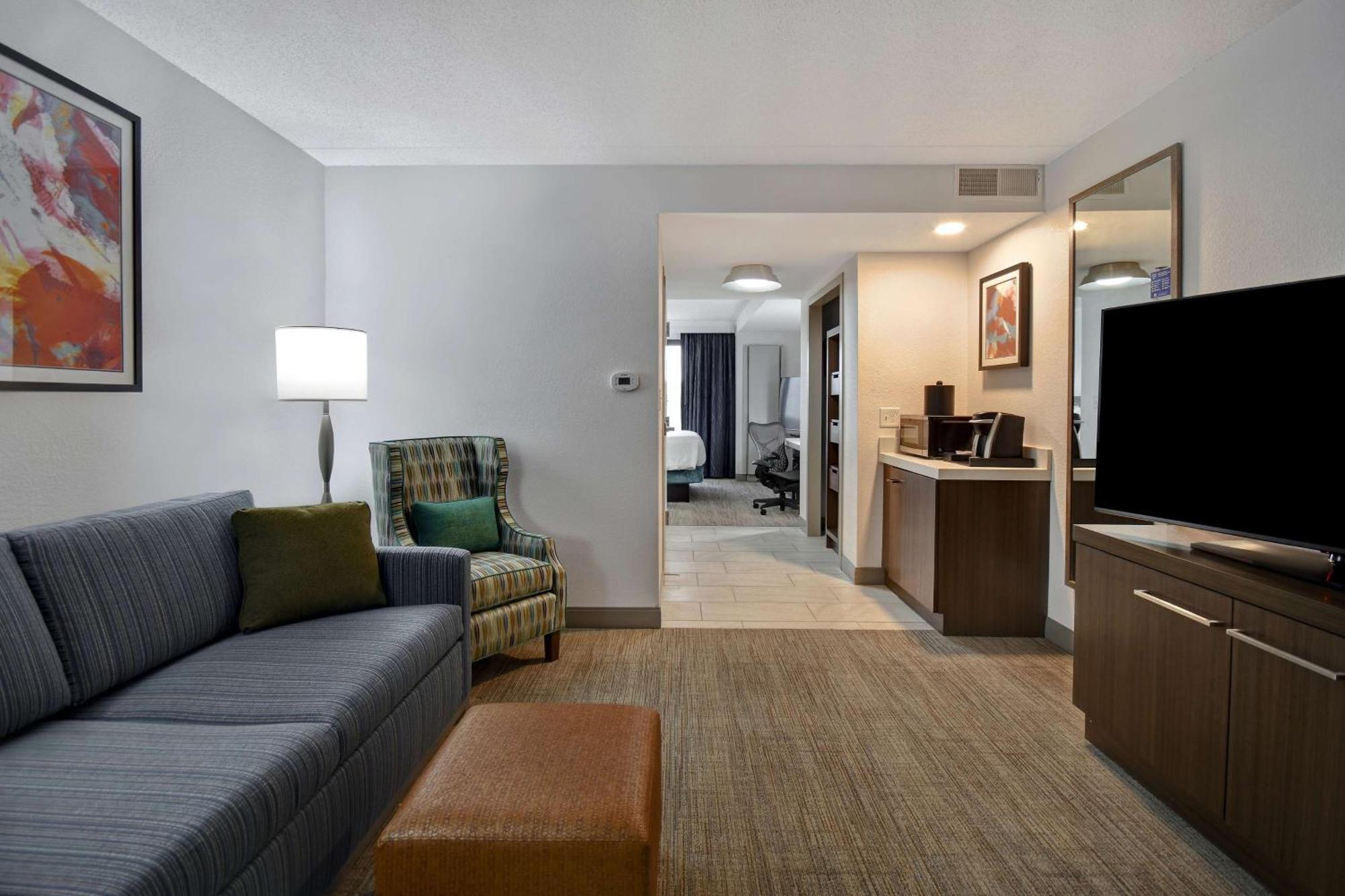 רומולוס Hilton Garden Inn Detroit Metro Airport מראה חיצוני תמונה